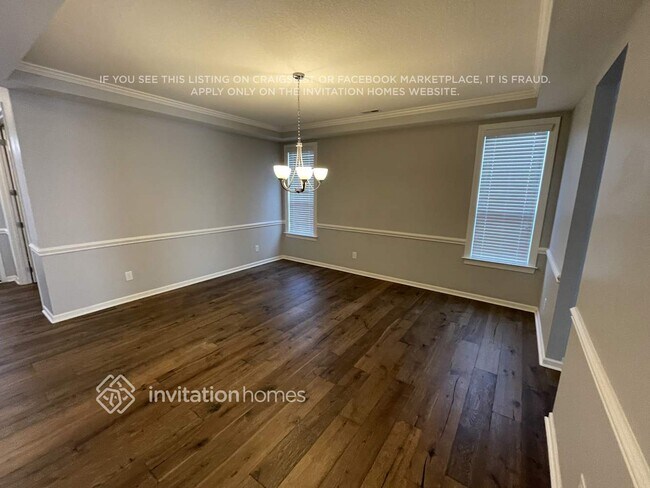 Photo - 10318 Blackstone Drive House