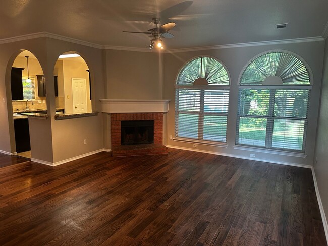 Photo - Amazing home in Farmington Estates!