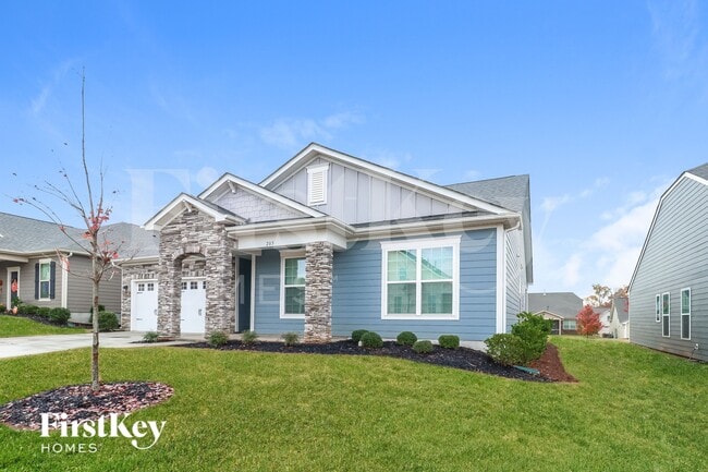 Photo - 205 Barberry Dr