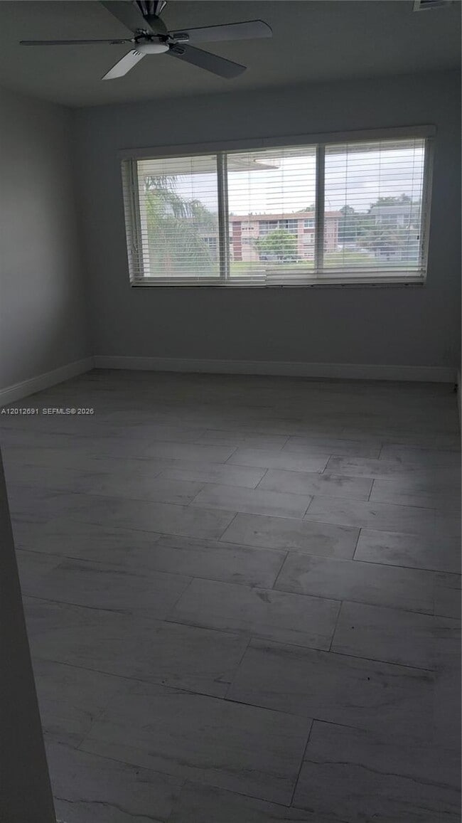 Photo - 5480 NW 11th St Unit 306