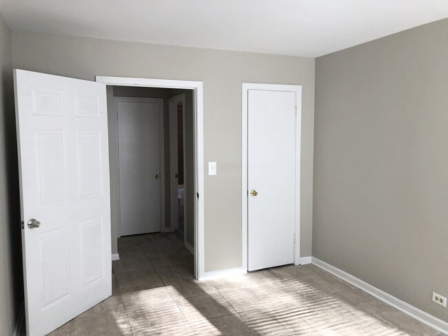 Photo - 434 Elmwood Ave