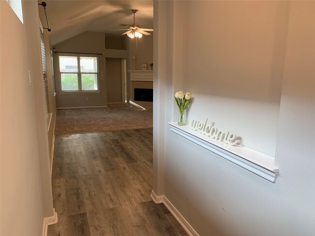 Photo - 18707 Scented Candle Way