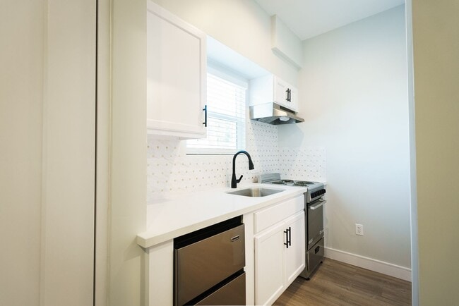 Photo - 11937 Avon Way