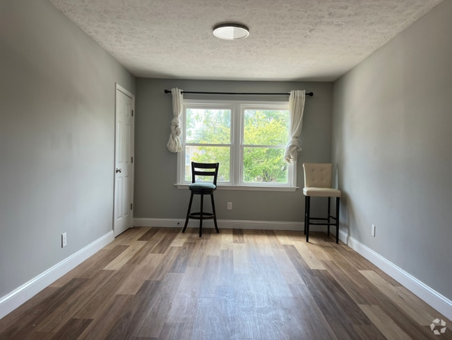 Building Photo - 614 37th Ave N Rental