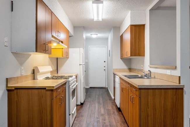 Photo - 604 Misty Morning Way