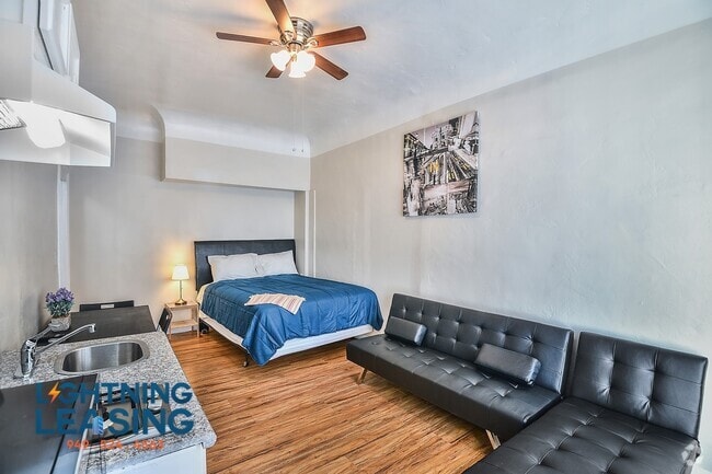 Building Photo - 723 S Alvarado St Unit 103D Rental