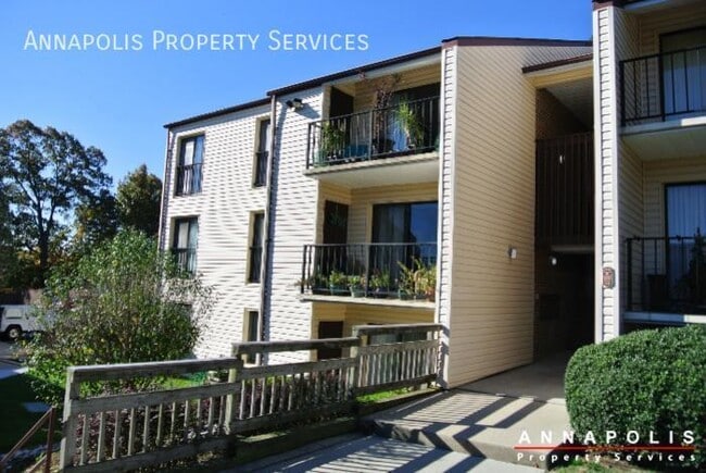 Building Photo - 2572 Riva Rd Unit 16B