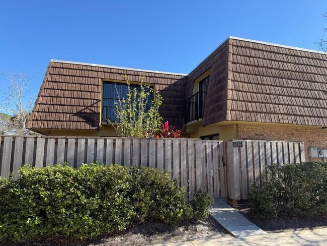 Photo - 5276 Middle Ct