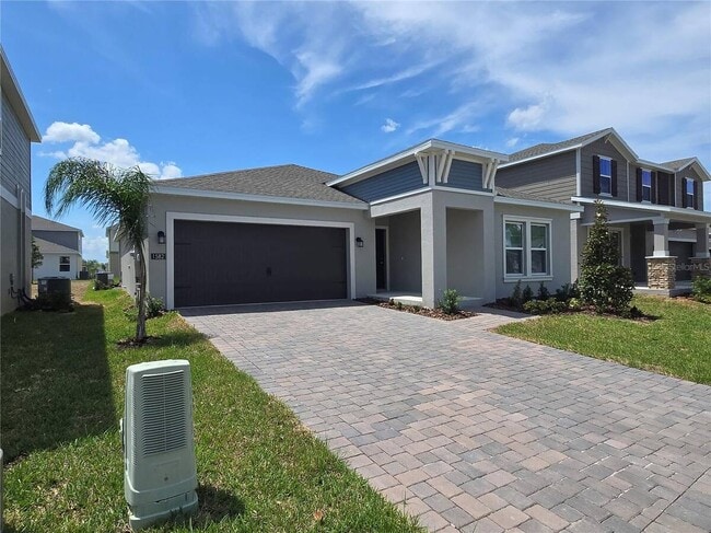 Photo - 1582 Loxley Trl
