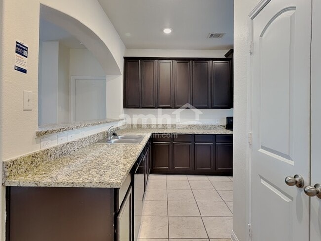 Photo - 19905 Per Lange Pass