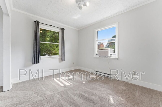 Photo - 33 Lodus Ct