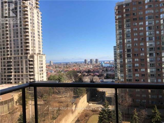 Photo - 310 Burnhamthorpe Rd W Unité 907