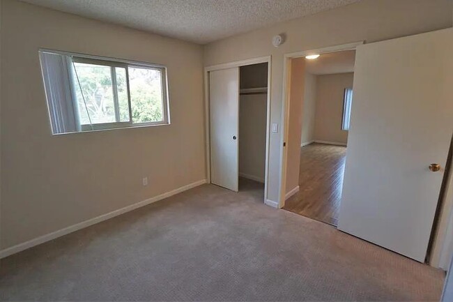 Photo - 3607 Third Ave Townhome