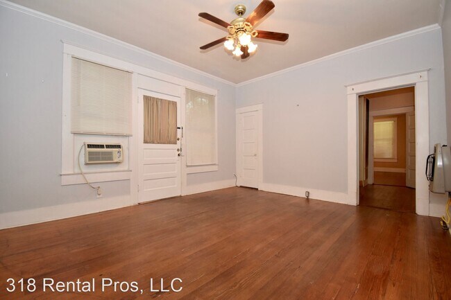 Photo - 1 br, 1 bath House - 211 E Arizona