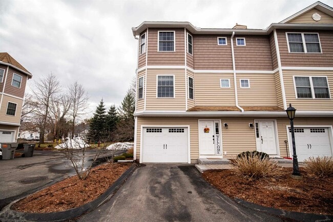 Building Photo - 81 N High St Unit 6