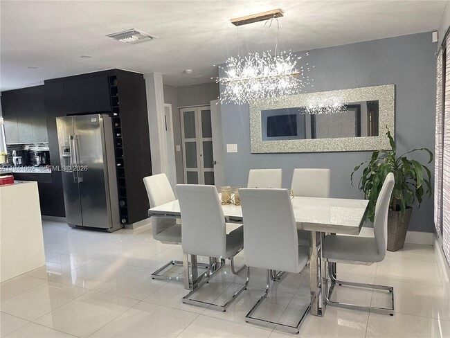 Photo - 6901 NW 82nd Ct