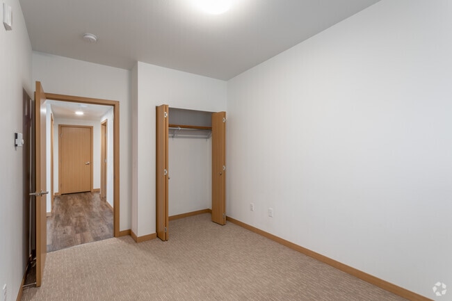 2BR, 1BA - 766-856 SF