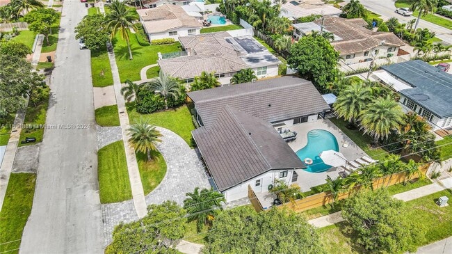 Photo - 2197 NE 61st Ct