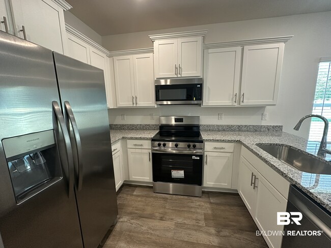 13296 Shea Cir