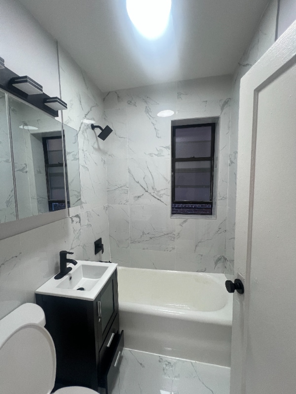 Photo - 204 Berkeley Ave Apartamento Unidad 2BR
