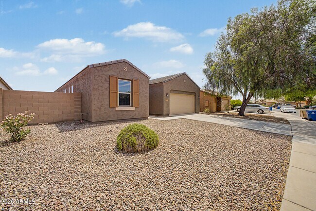 Photo - 319 S 197th Ave
