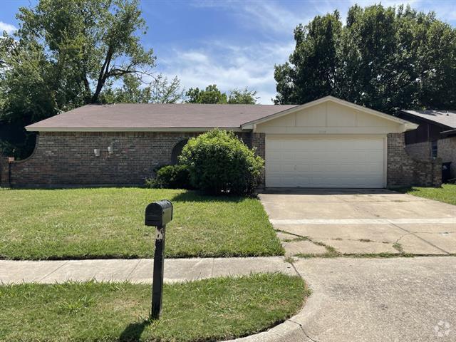 Building Photo - 1714 Briar Meadow Dr Rental