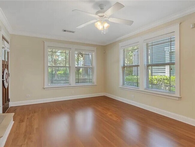 Photo - 1725 Harvey Mitchell Pkwy S Unit 411