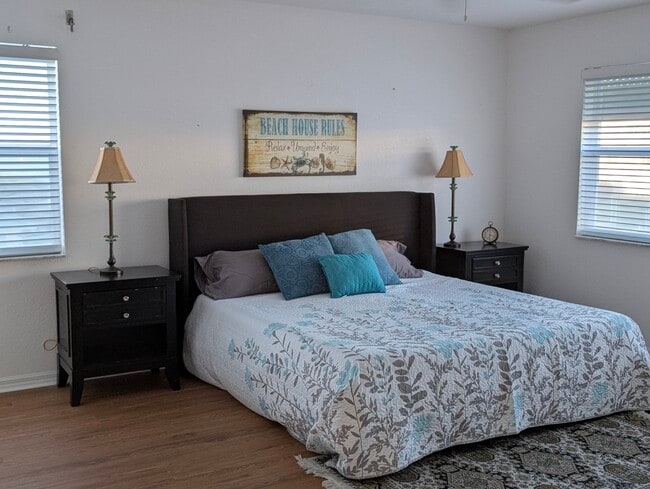 Photo - 130 Breakers Ct Unit 221