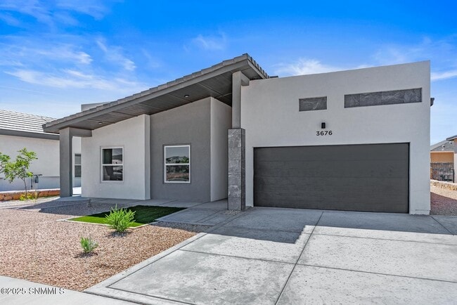Building Photo - 3676 Springhaven Lp