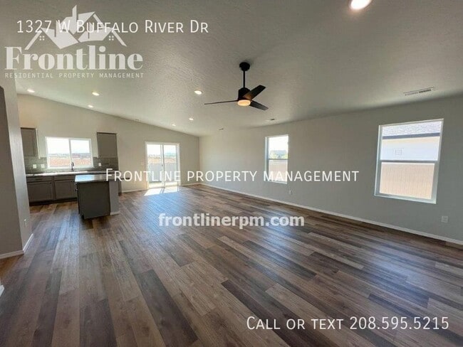 Photo - 1327 W Buffalo River Dr