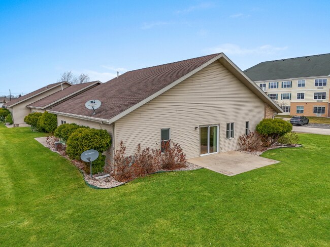 Photo - 2700 Saffron Pl