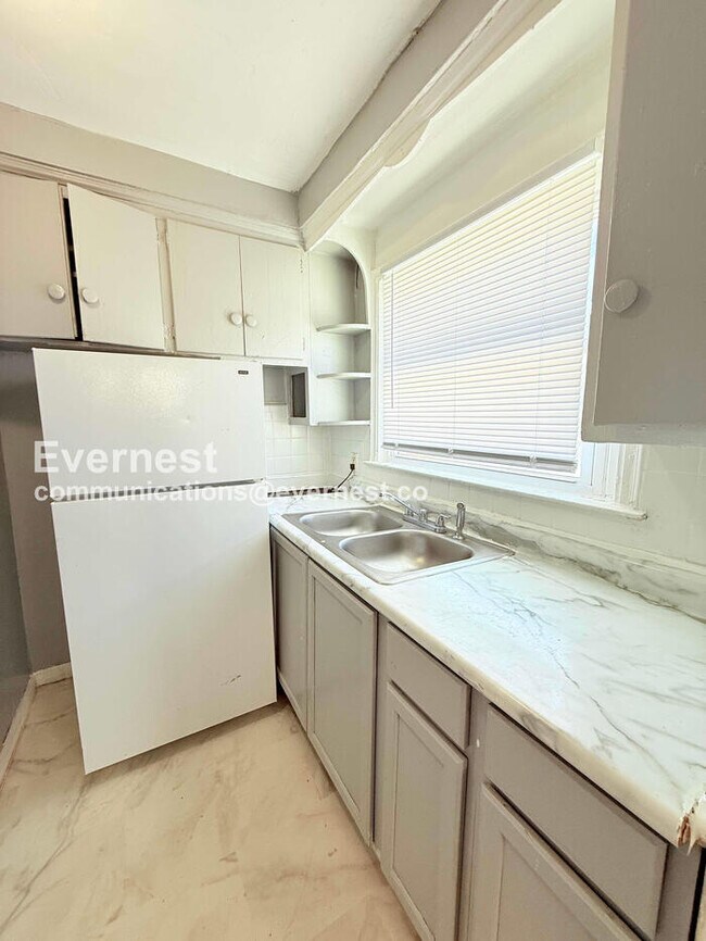 Photo - 12131 Schaefer Hwy