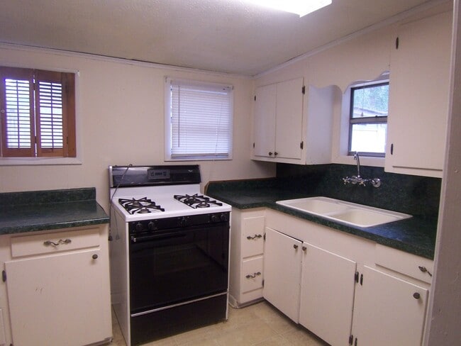 Photo - ****1711 Henry - Pineville off Claiborne St.