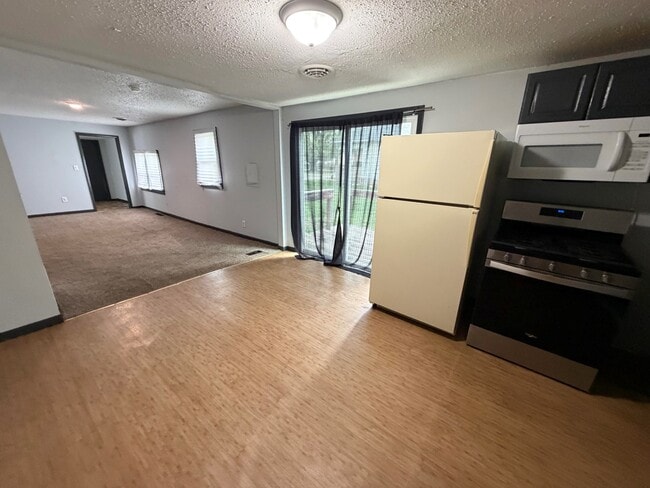 Photo - 707 Lawndale-