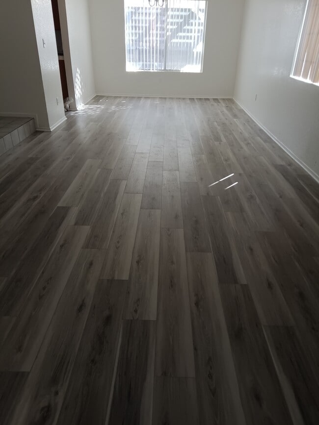 Photo - 1558 Arnica Ln