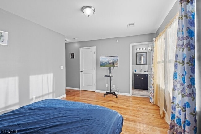 Building Photo - 73 Winans Ave Unit 2