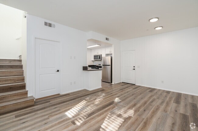3BR, 3BA - 1,239SF - Living Room