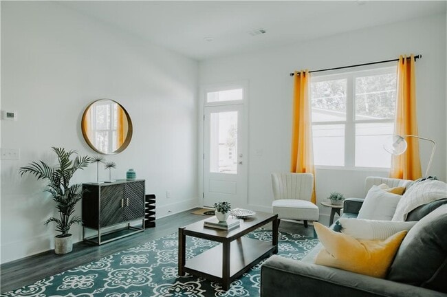 Photo - 117 Mayson Ave NE Unit C