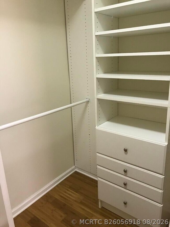 Photo - 2932 SW 22nd Cir Unit 13D