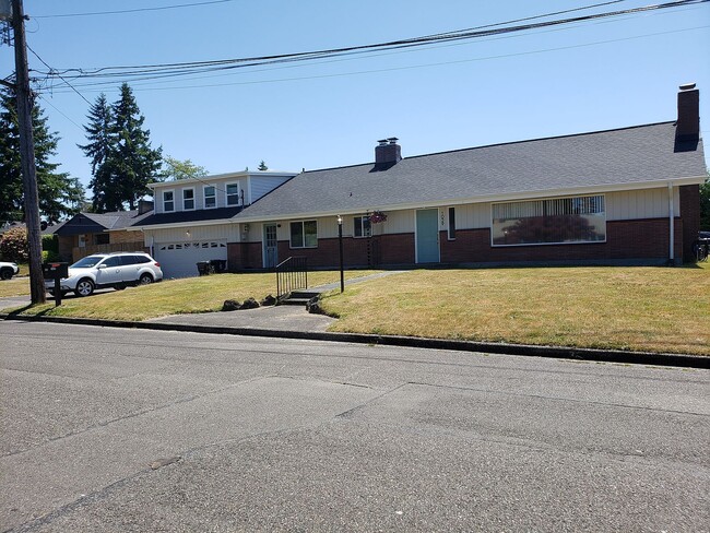 Photo - 1029 S Jackson Ave