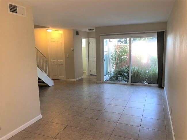 Photo - Remodeled Townhome in the Irvington neighborhood of Fremont - Beautiful from head to toe!
