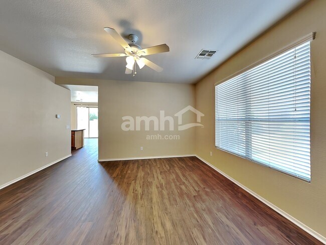 Photo - 16106 N 170th Ln