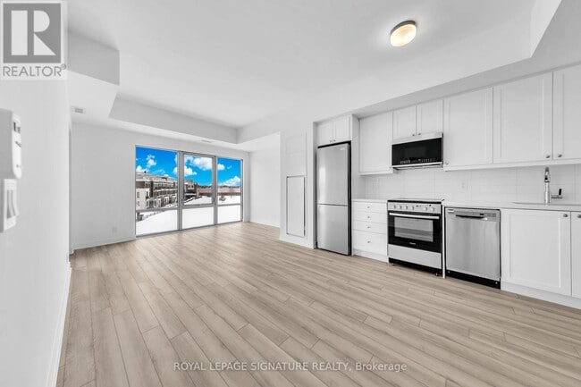 Photo - 51 Clarington Blvd Unité 312