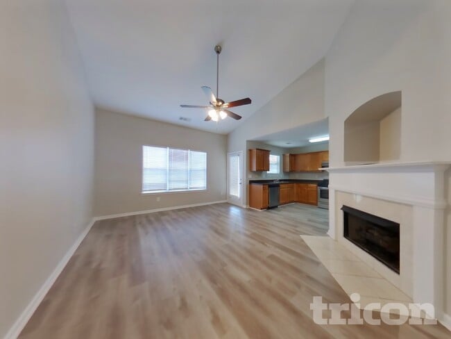 Photo - 68 Camden Way