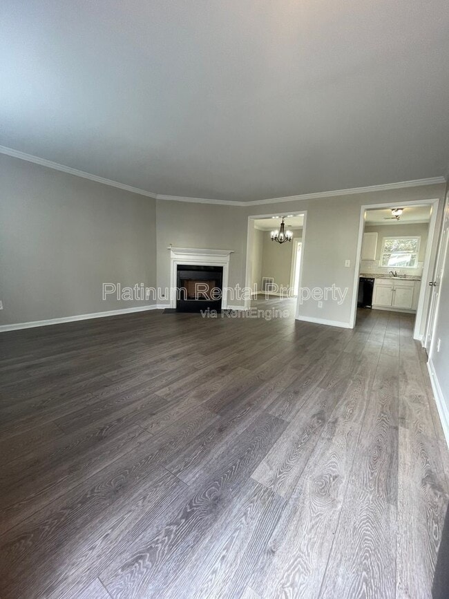 Photo - 3575 Kennesaw Station Dr