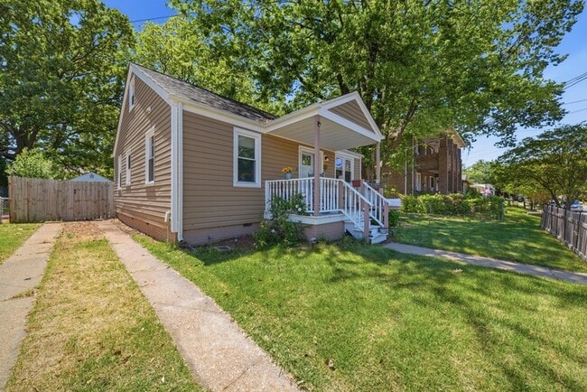 Photo - 3727 Henrico St