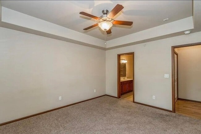 Photo - 1820 W Benton St Unit 301