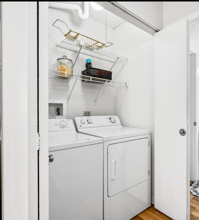 Photo - 806 Foxworth Blvd