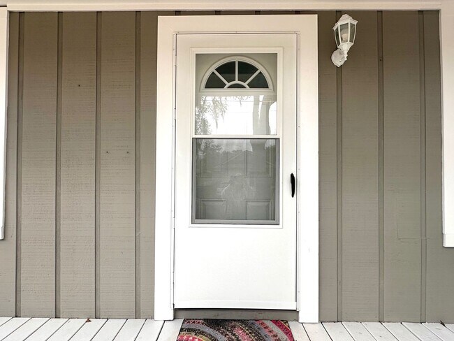 Photo - Fernandina Bungalow! Close to Downtown and the beach!