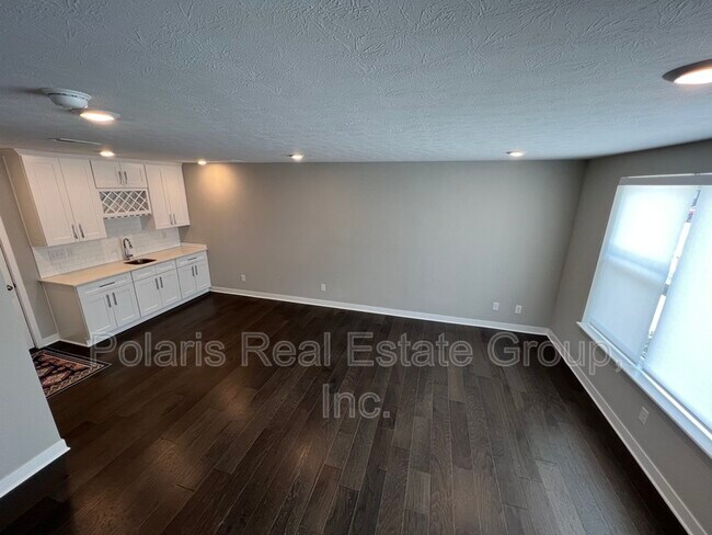 Photo - 11585 Fulham St